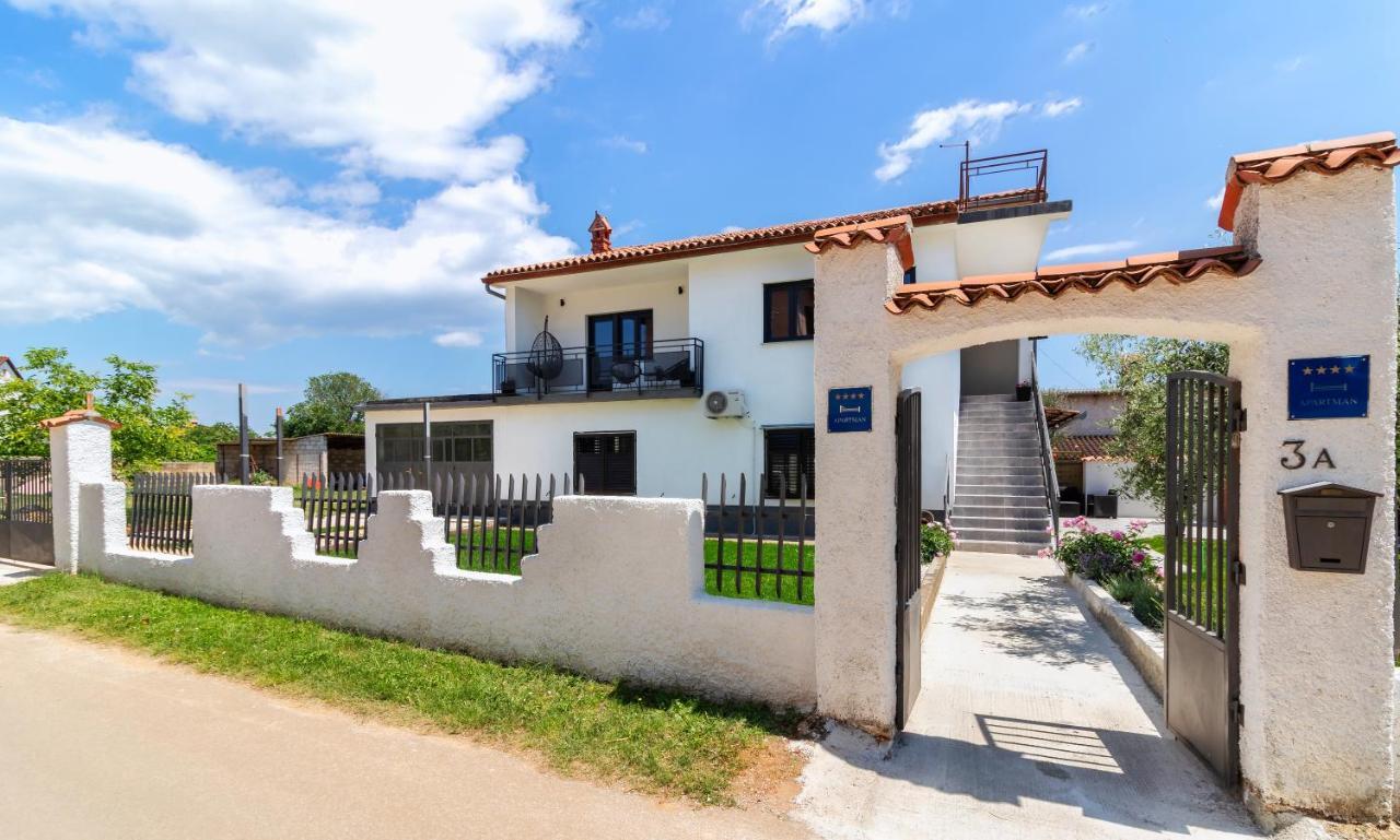 Apartman Gabrijela Muntic Exterior photo